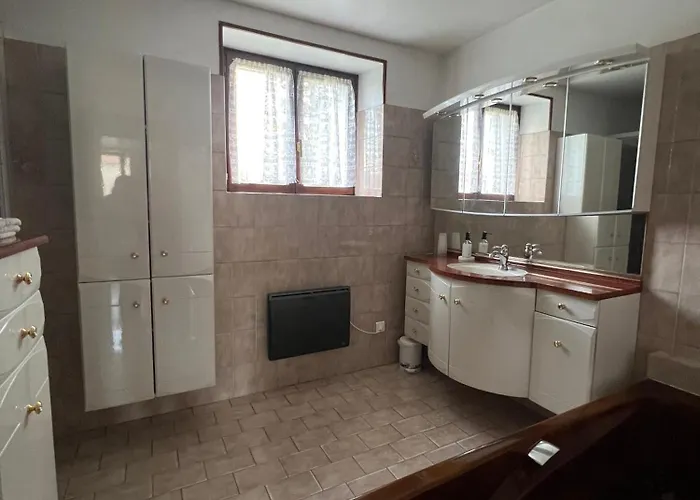 D'hotes & Champagne Douard 3*