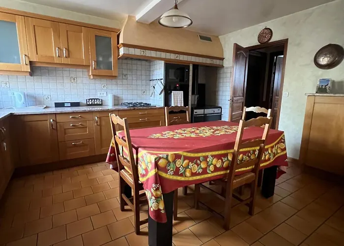 D'hotes & Champagne Douard La Chapelle-Monthodon