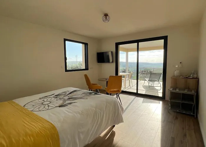 D'hotes & Champagne Douard Bed & Breakfast La Chapelle-Monthodon